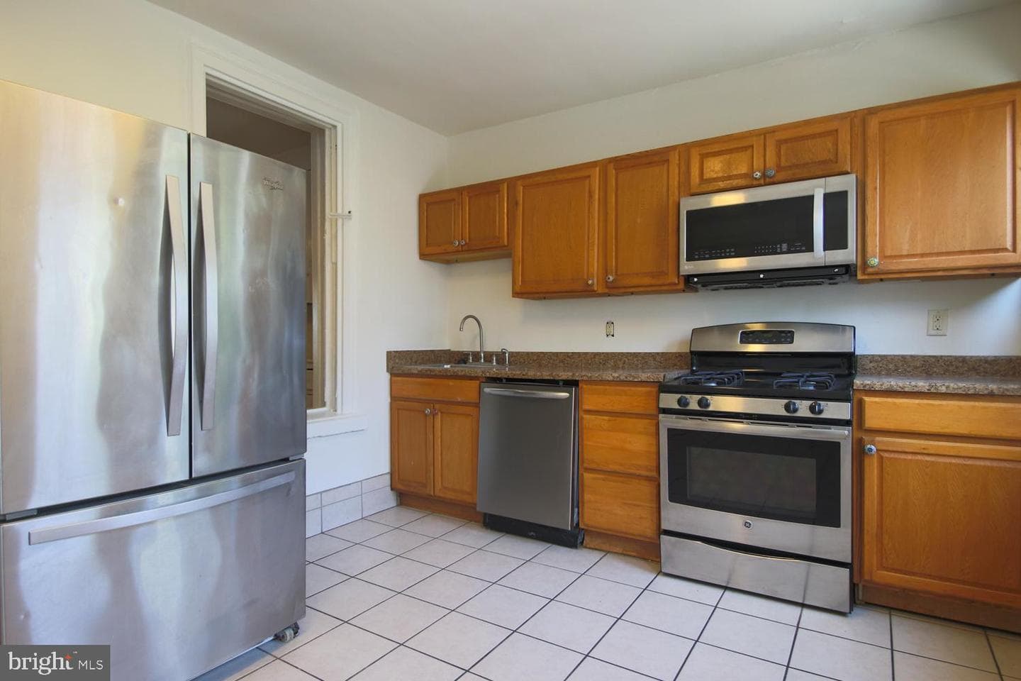 133 Jamestown Street photo 15
