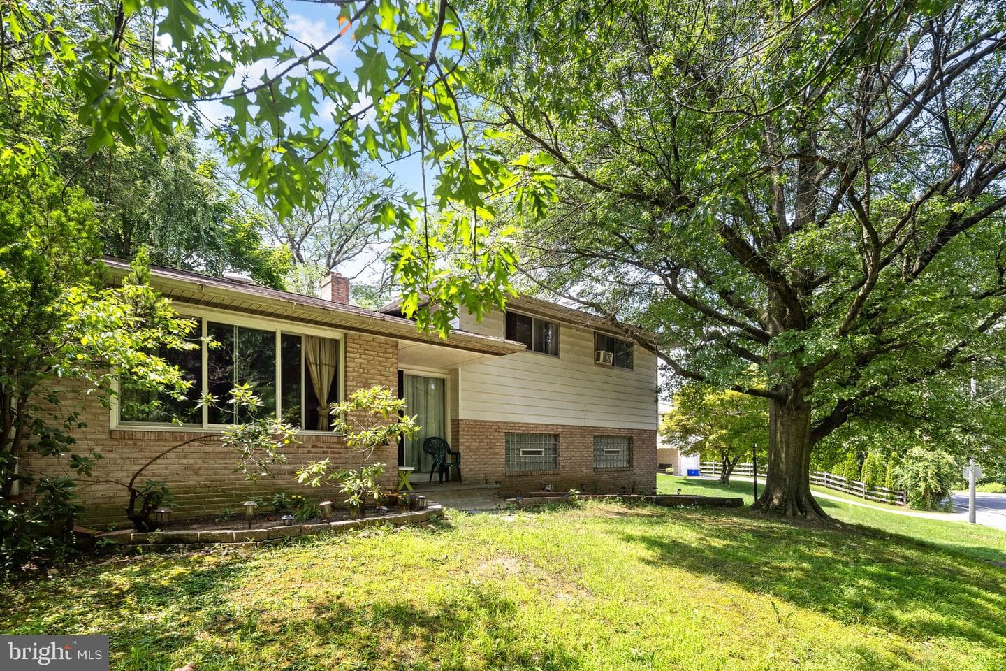 6348 Henry Avenue photo 35