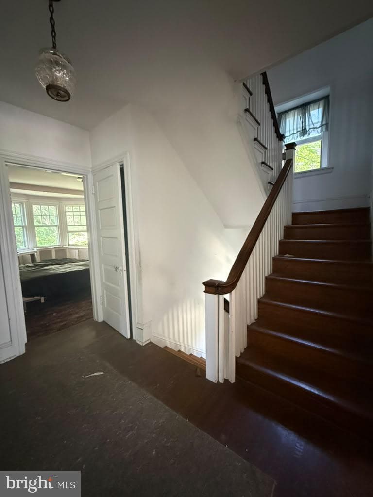 6672 Lincoln Drive photo 14