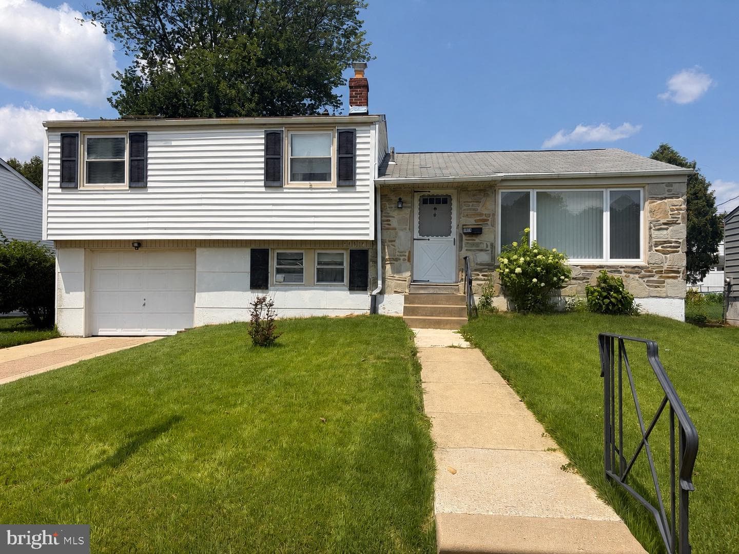 11614 Barlow Street photo 1