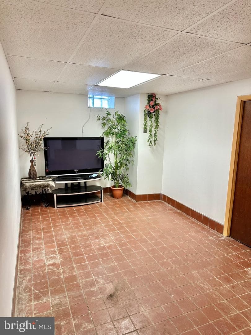 2308 Venango Street photo 13