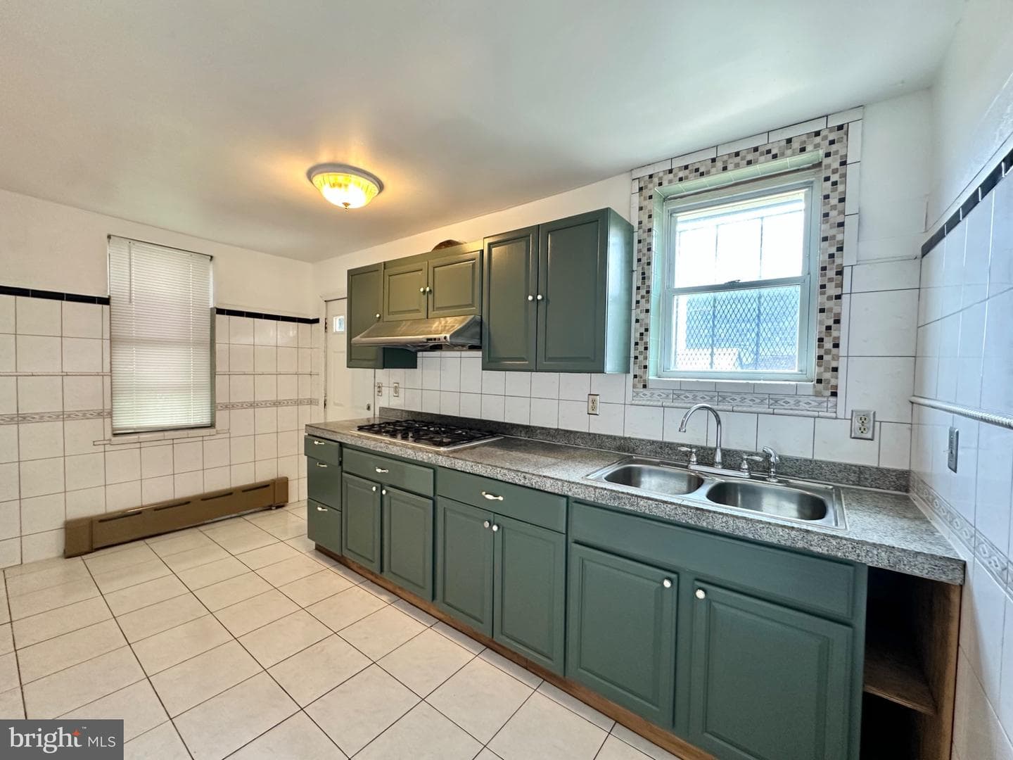 2308 Venango Street photo 7