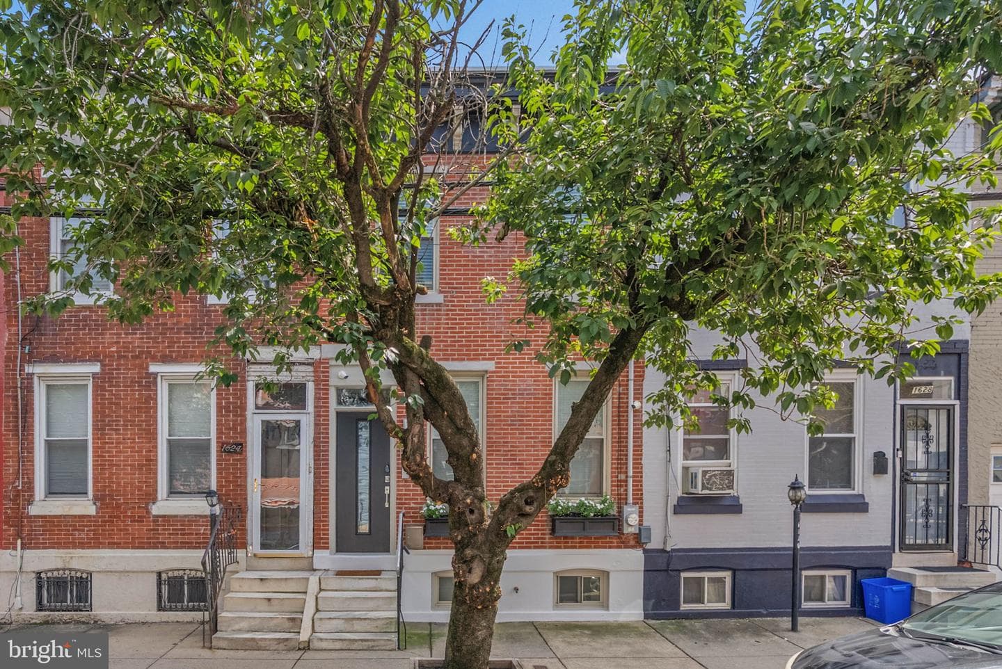 1626 Wharton Street photo 2