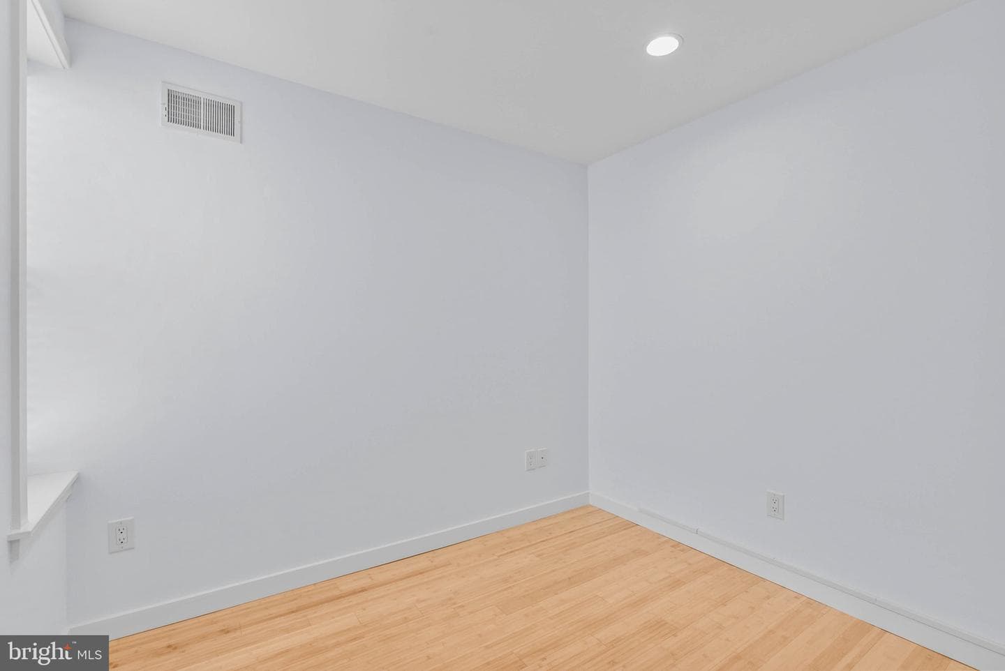 1626 Wharton Street photo 21