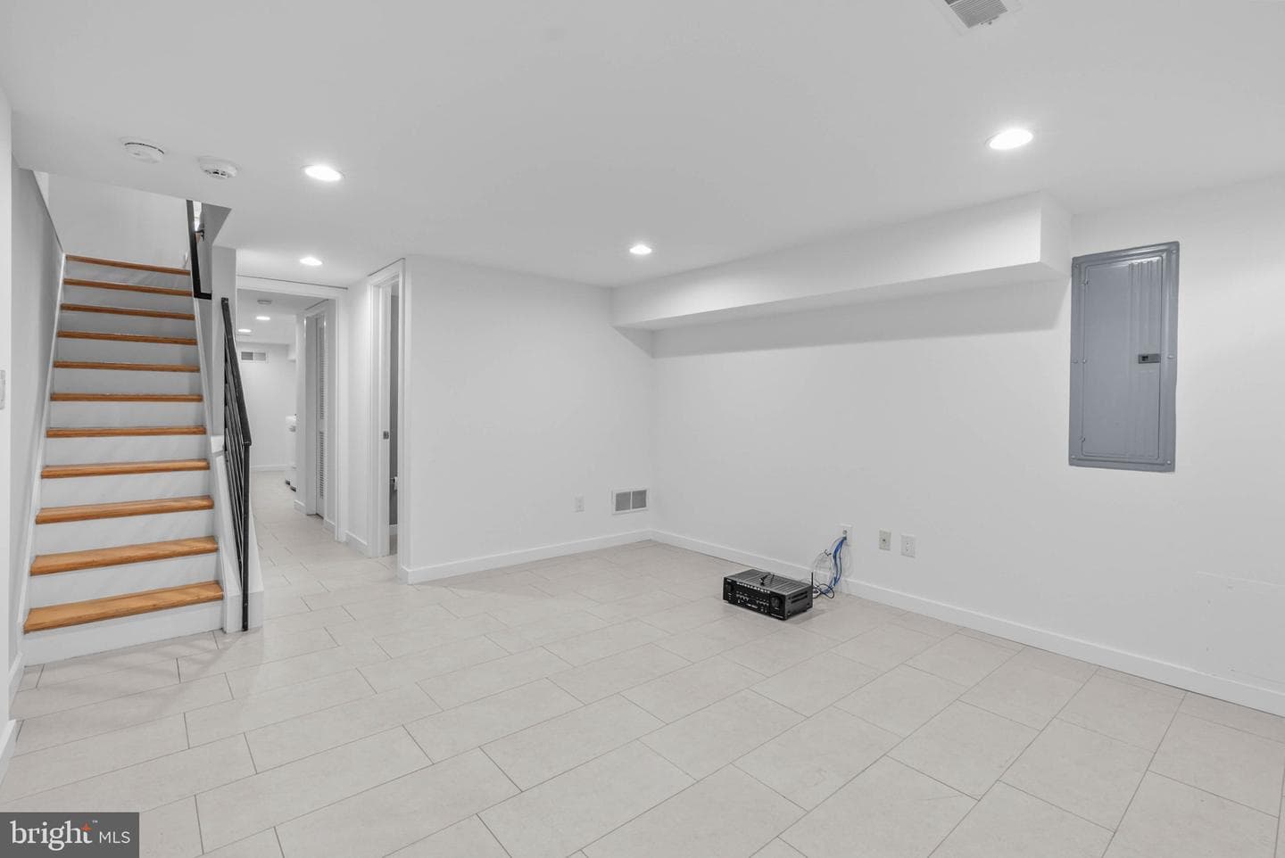 1626 Wharton Street photo 31