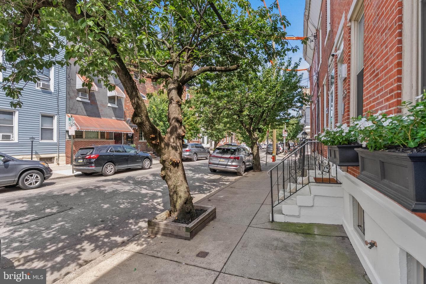 1626 Wharton Street photo 32