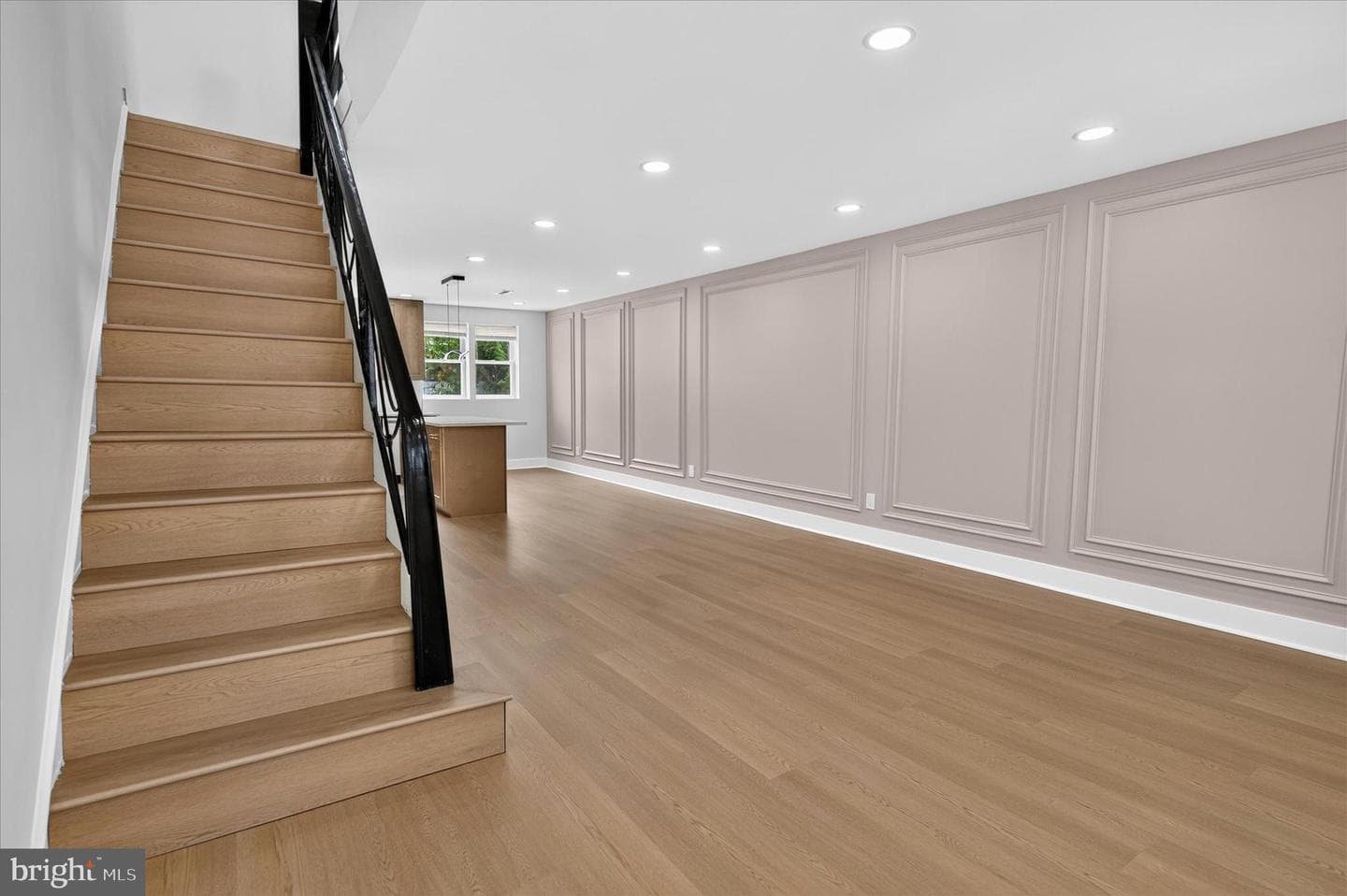 8613 Rugby Street photo 10