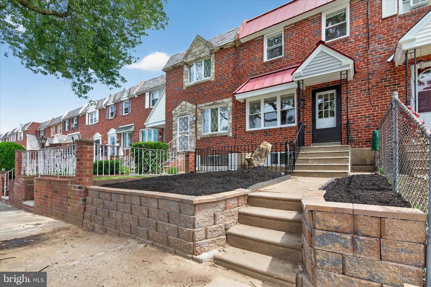 8613 Rugby Street photo 5