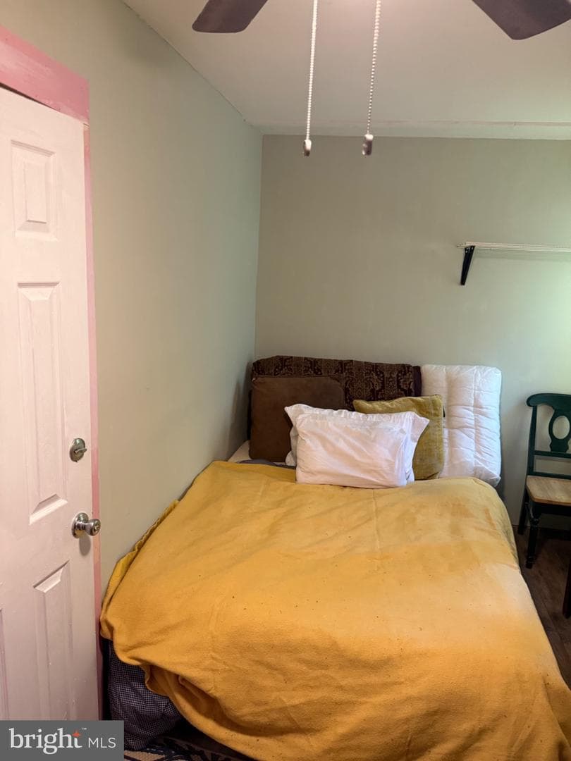 2021 W Westmoreland Street photo 7