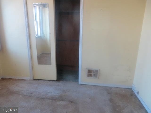 132 Roseberry Street photo 5