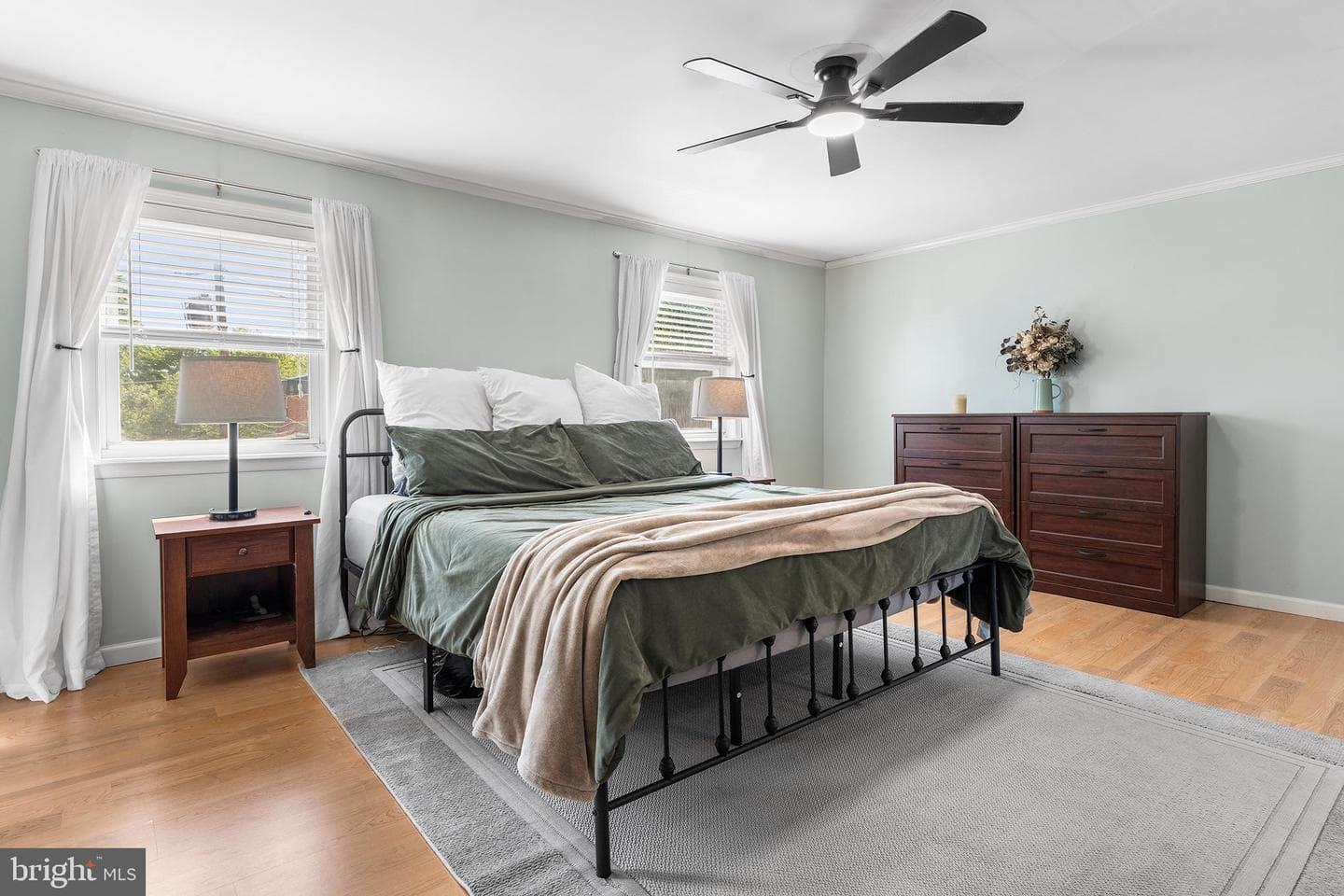 12402 Barbary Road photo 12