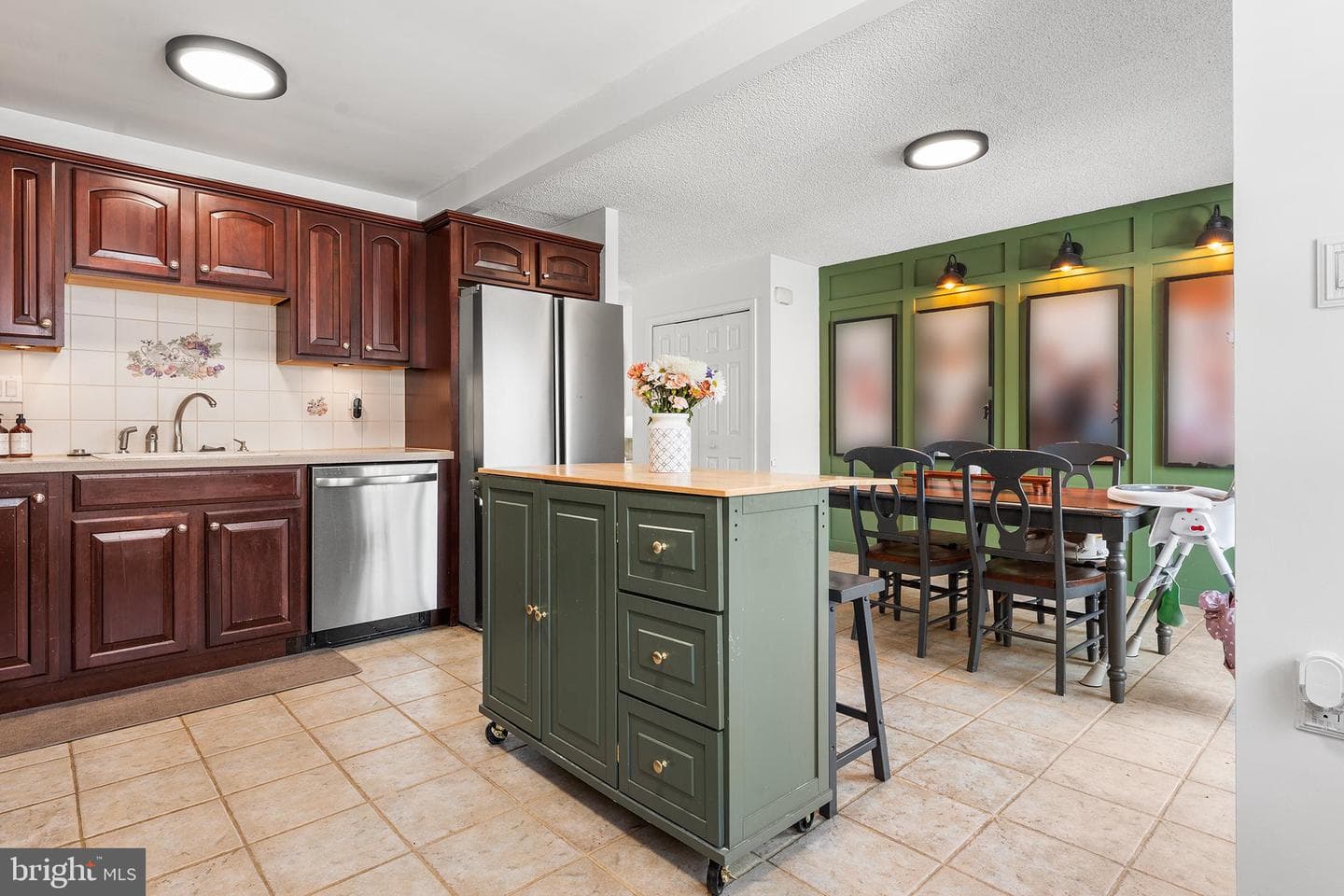12402 Barbary Road photo 25