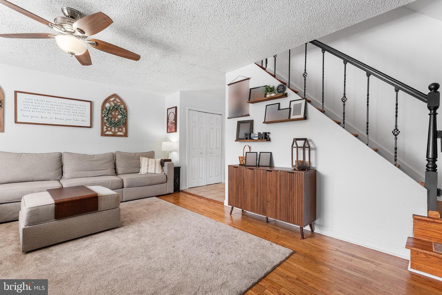 12402 Barbary Road photo 9