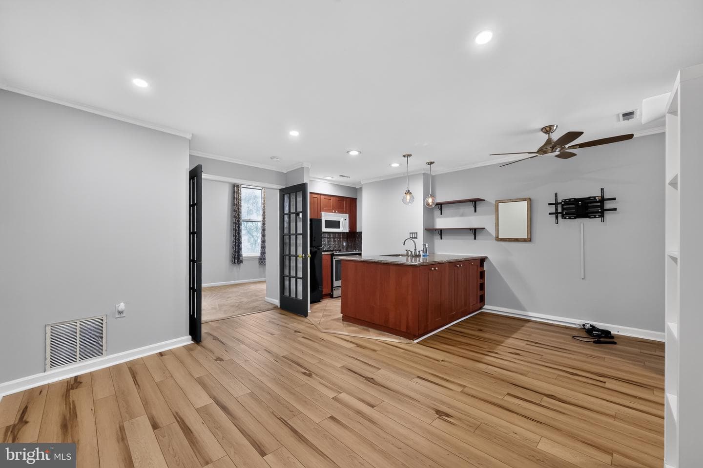 1828 Green Street #2f, Philadelphia