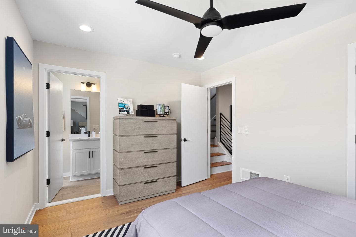 3012 Vice Admiral Way photo 21