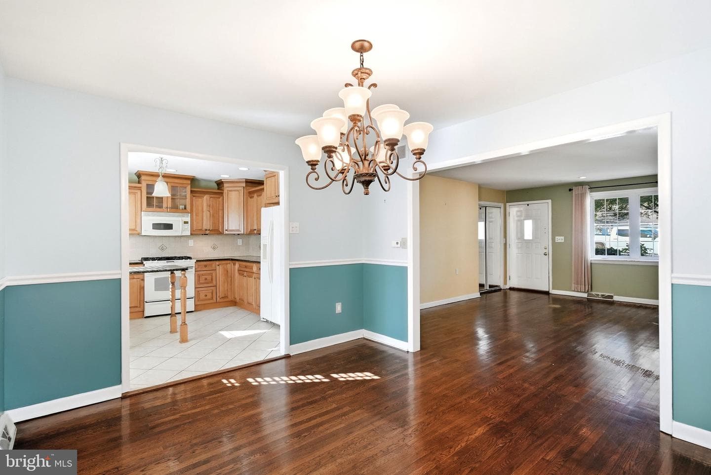 801 Southampton Road photo 15