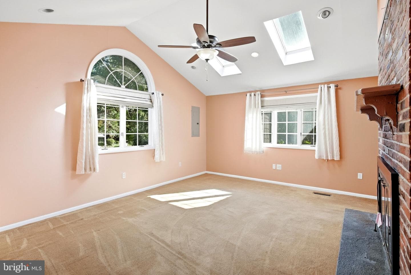 801 Southampton Road photo 23