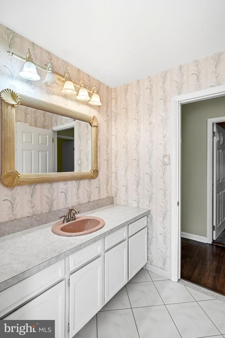 801 Southampton Road photo 28