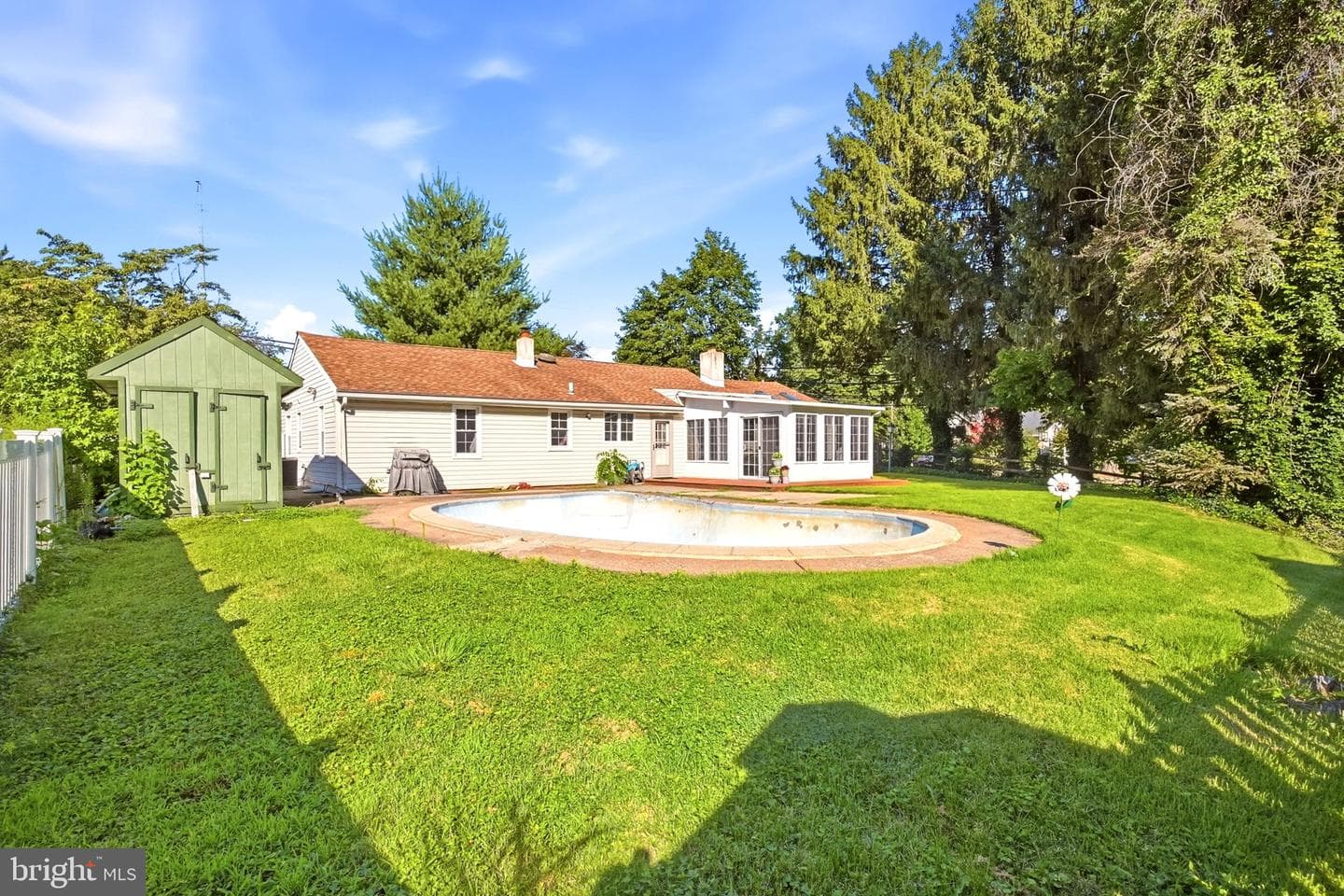 801 Southampton Road photo 47