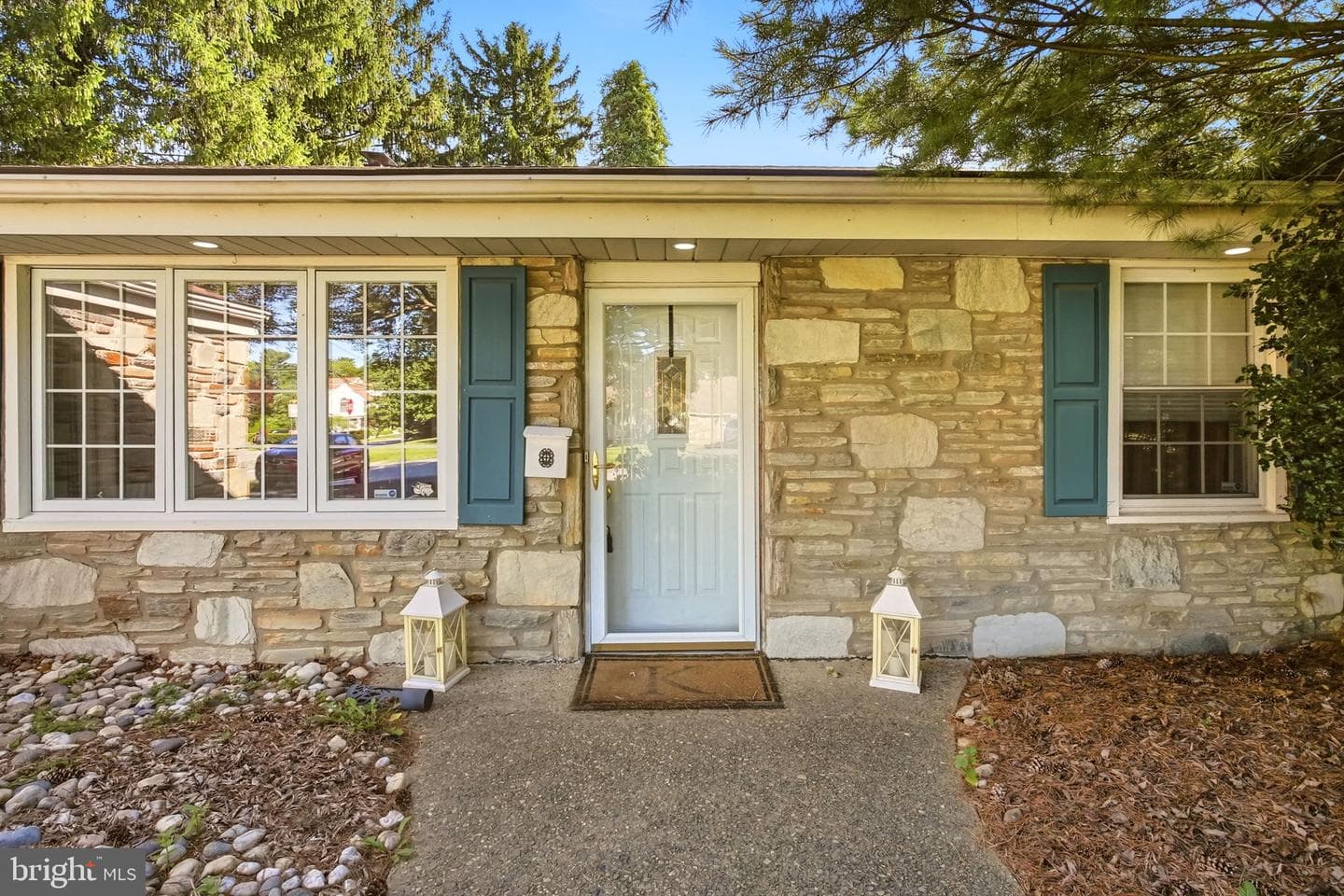 801 Southampton Road photo 9