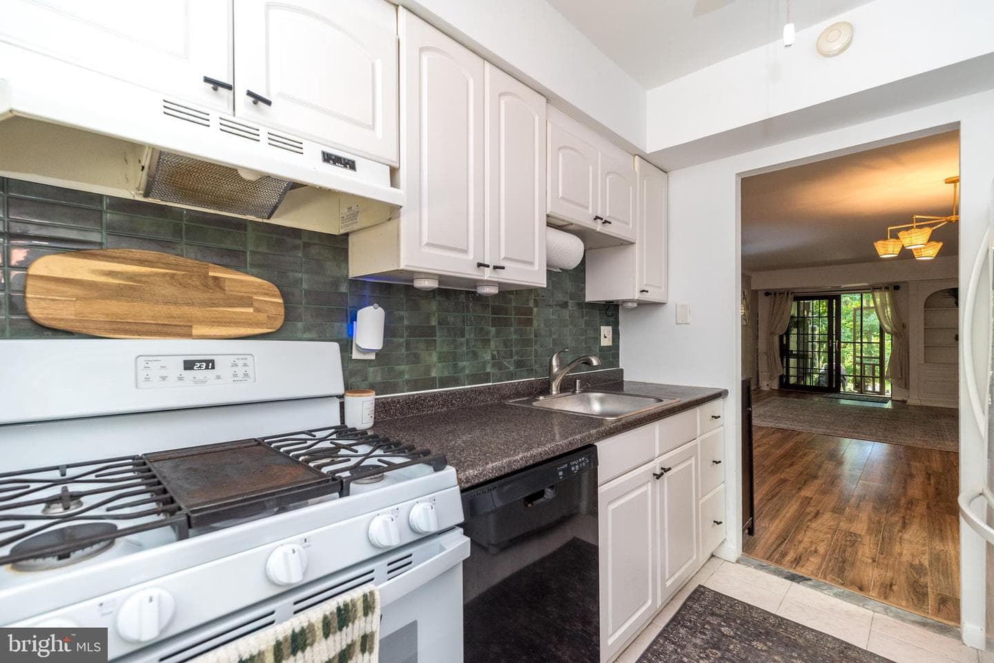307 Shawmont Avenue #d photo 15