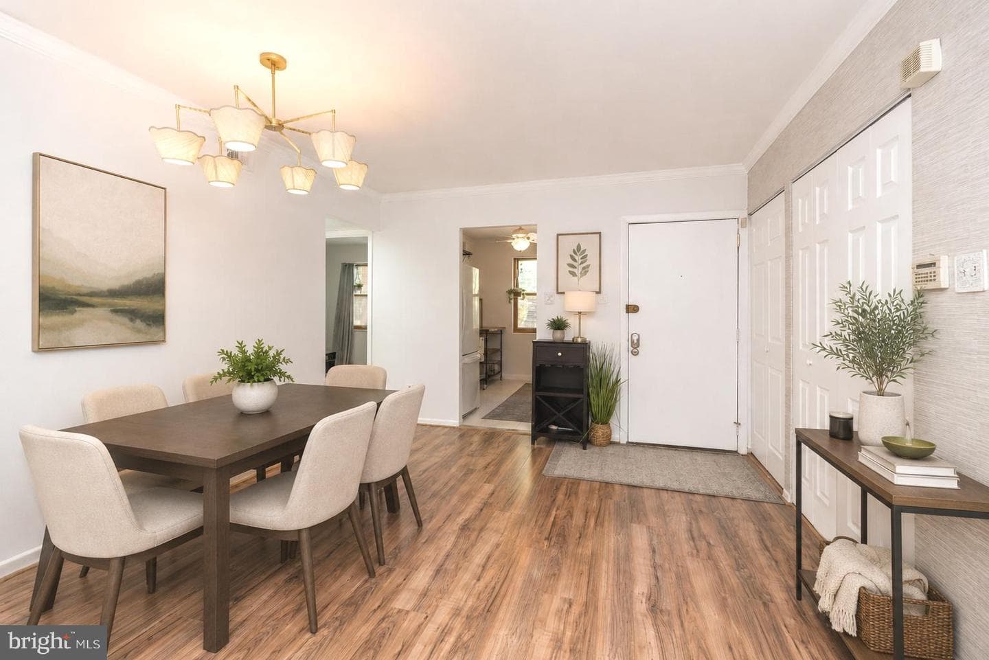 307 Shawmont Avenue #d photo 3