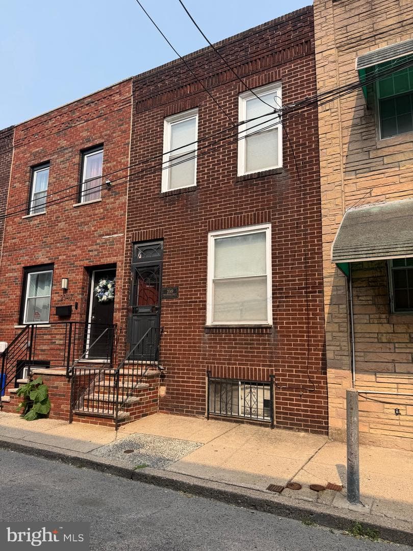 2049 S Beechwood Street photo 24