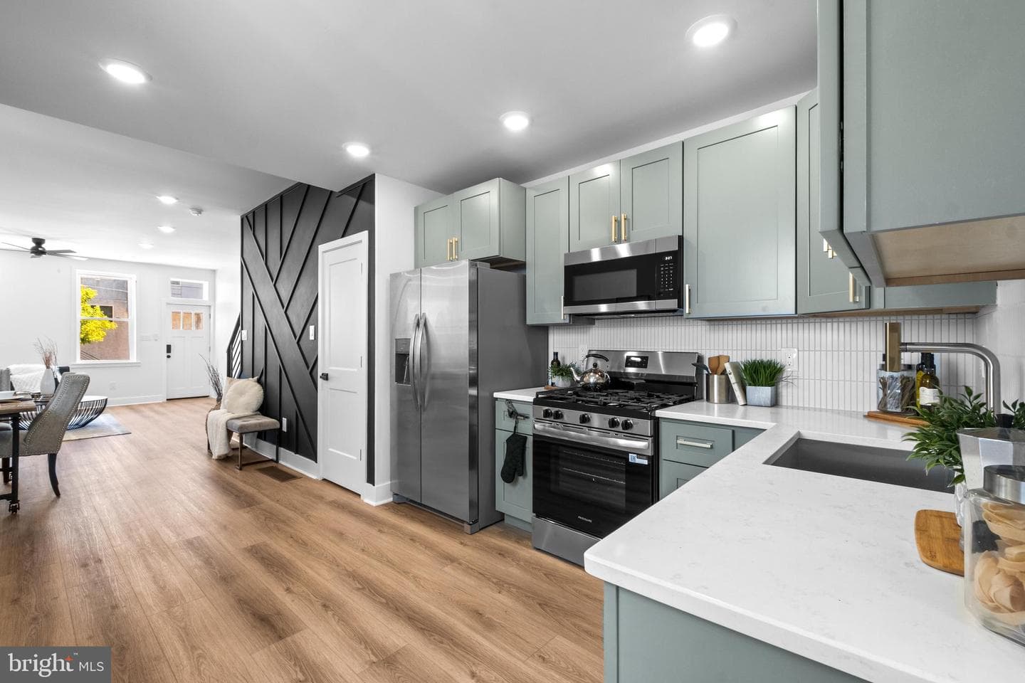 1136 S 22nd Street photo 22