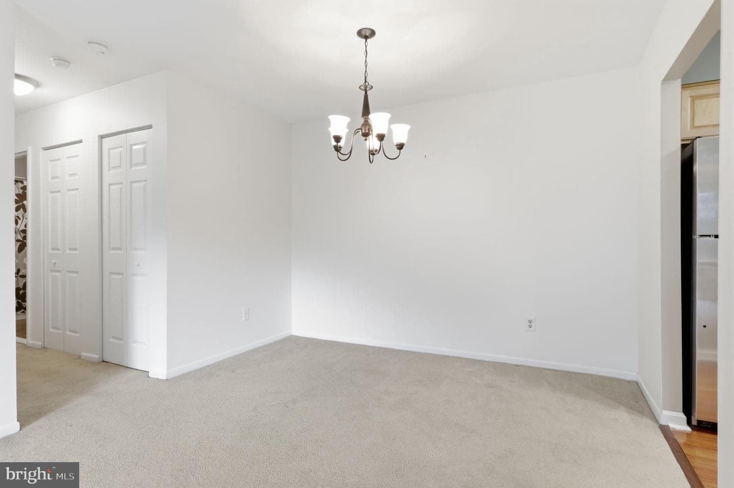 55204 Delaire Landing Road #204 photo 13