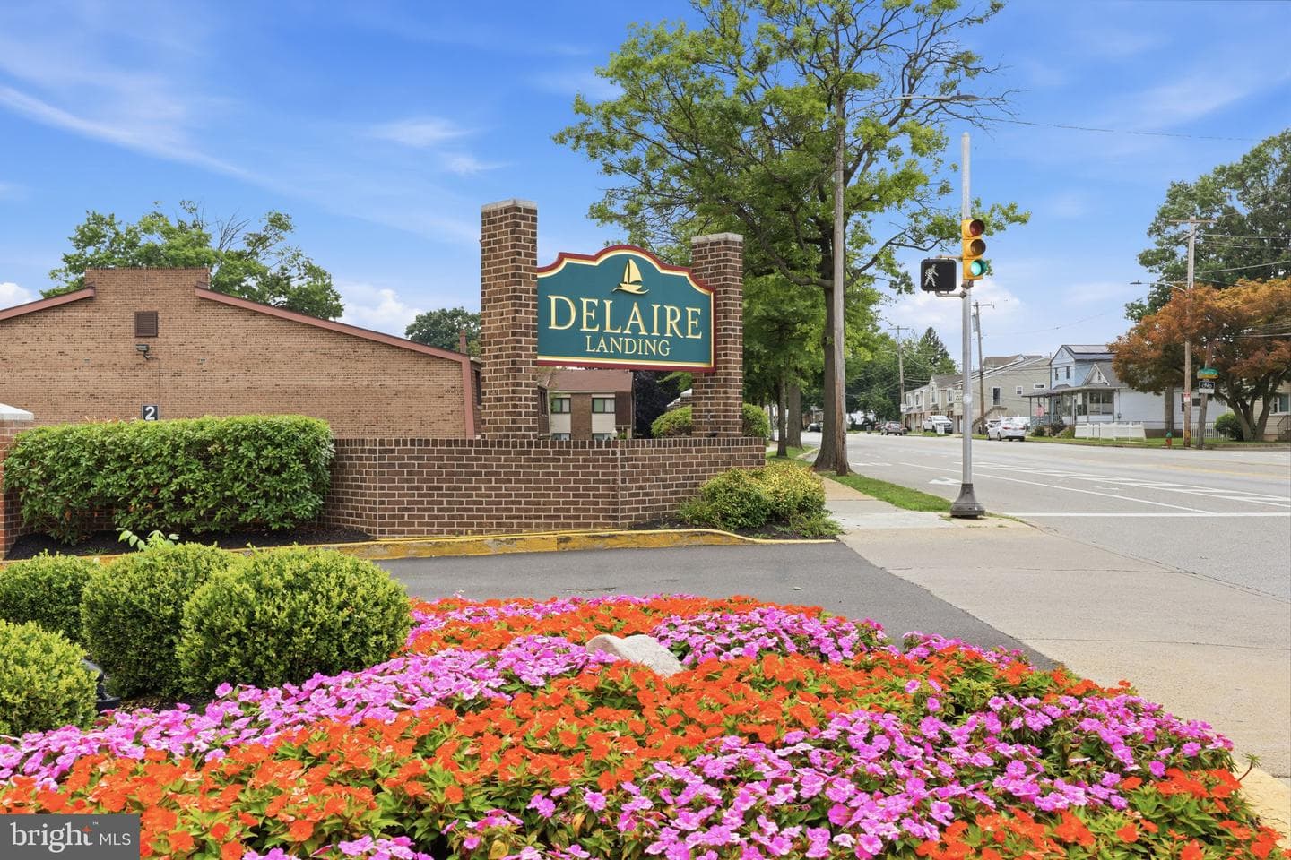 55204 Delaire Landing Road #204 photo 34