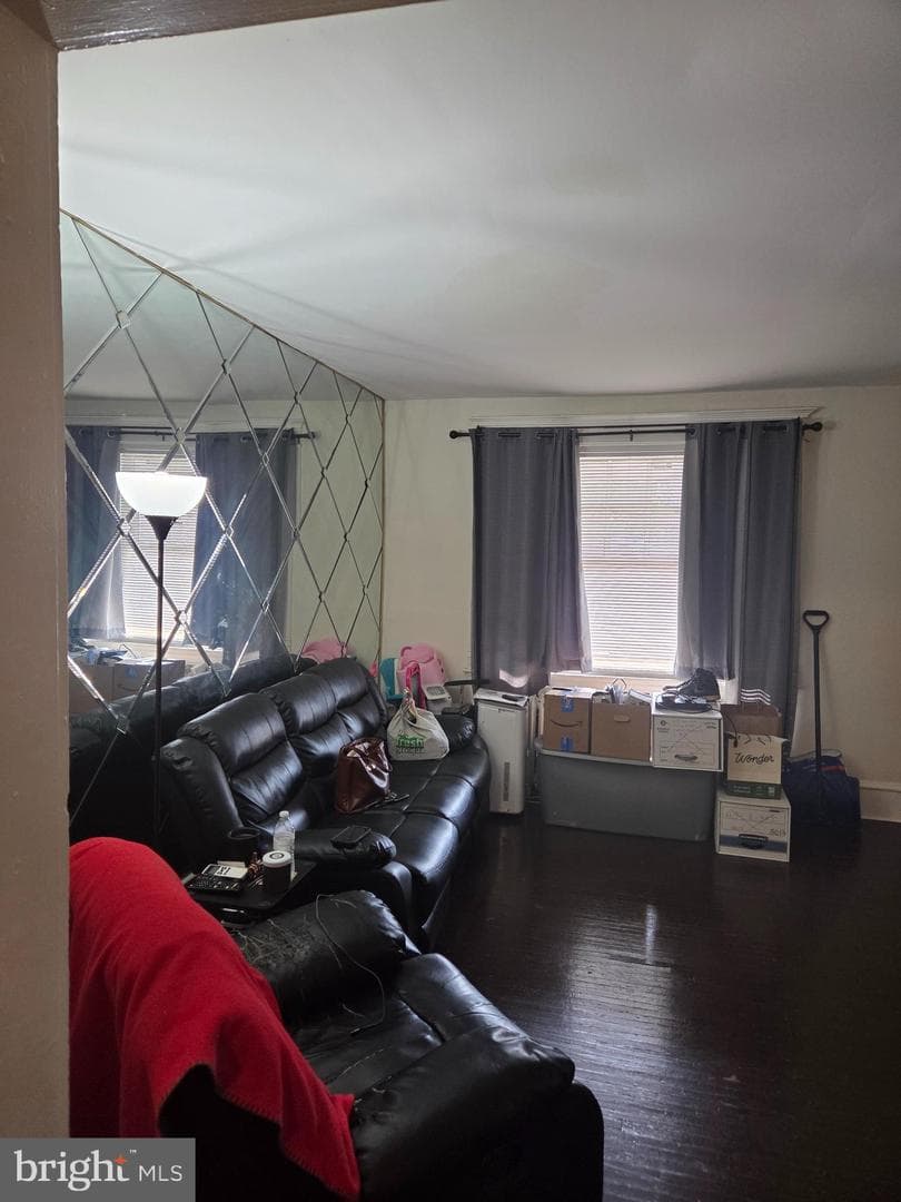 4953 N 2nd Street, Philadelphia