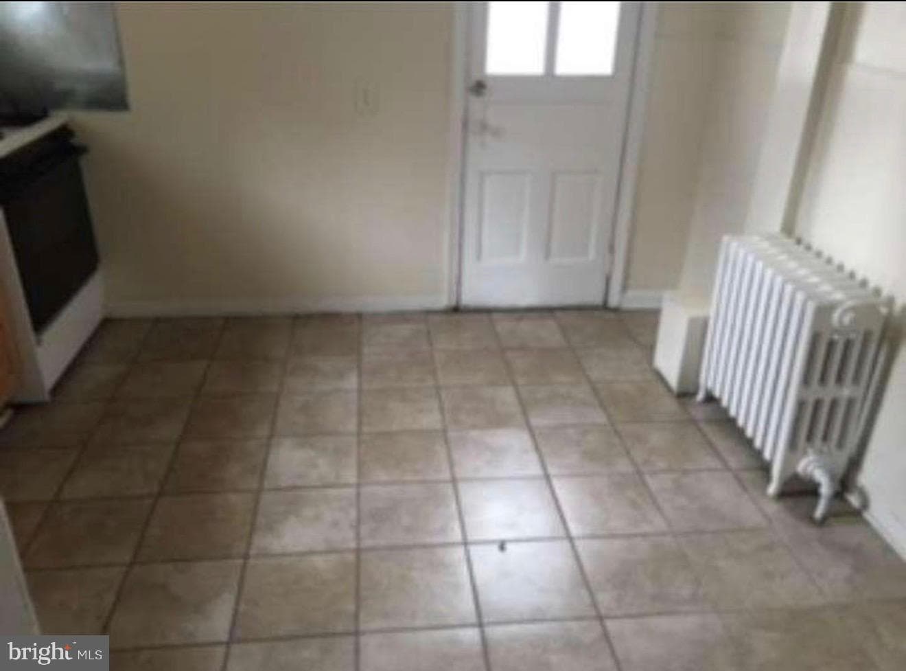 5127 Cottage, Philadelphia