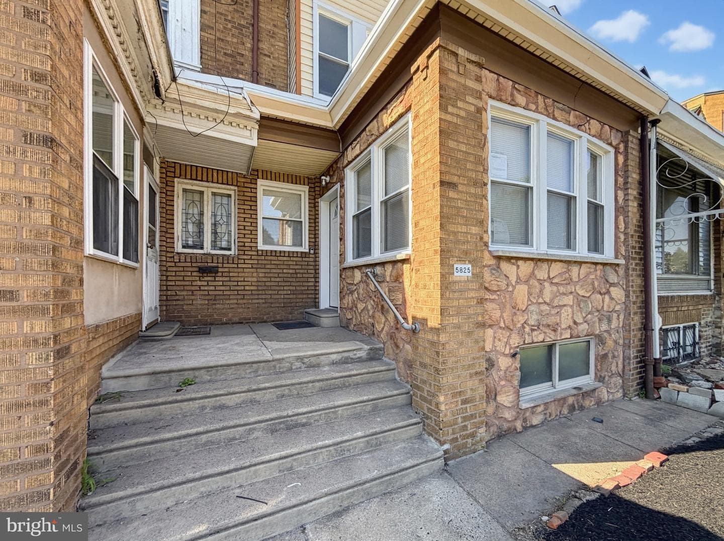 5825 Hoffman Avenue photo 6