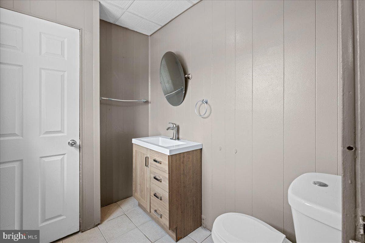 326 E Sanger Street photo 14