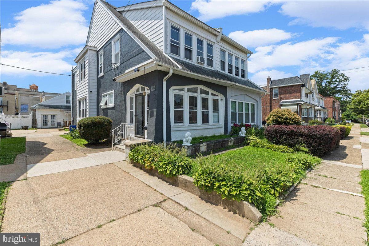326 E Sanger Street, Philadelphia