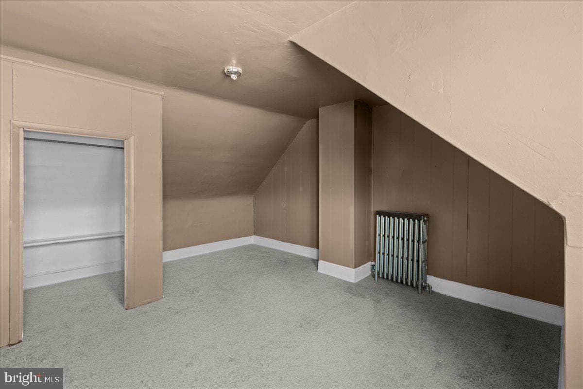 326 E Sanger Street photo 25