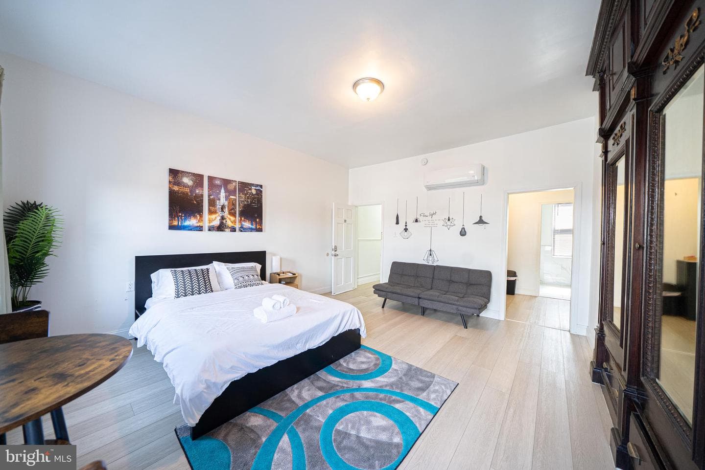 1209 S Broad Street photo 31