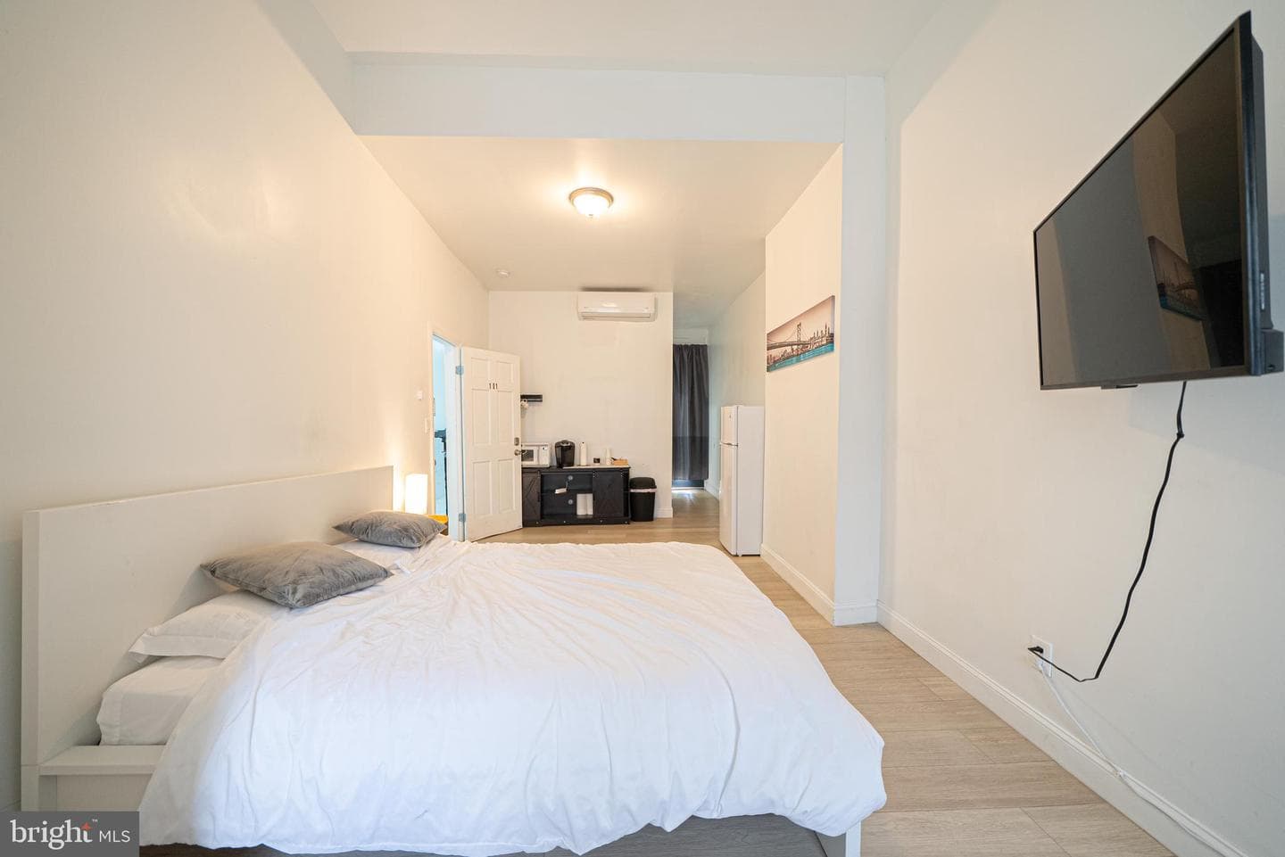 1209 S Broad Street photo 5