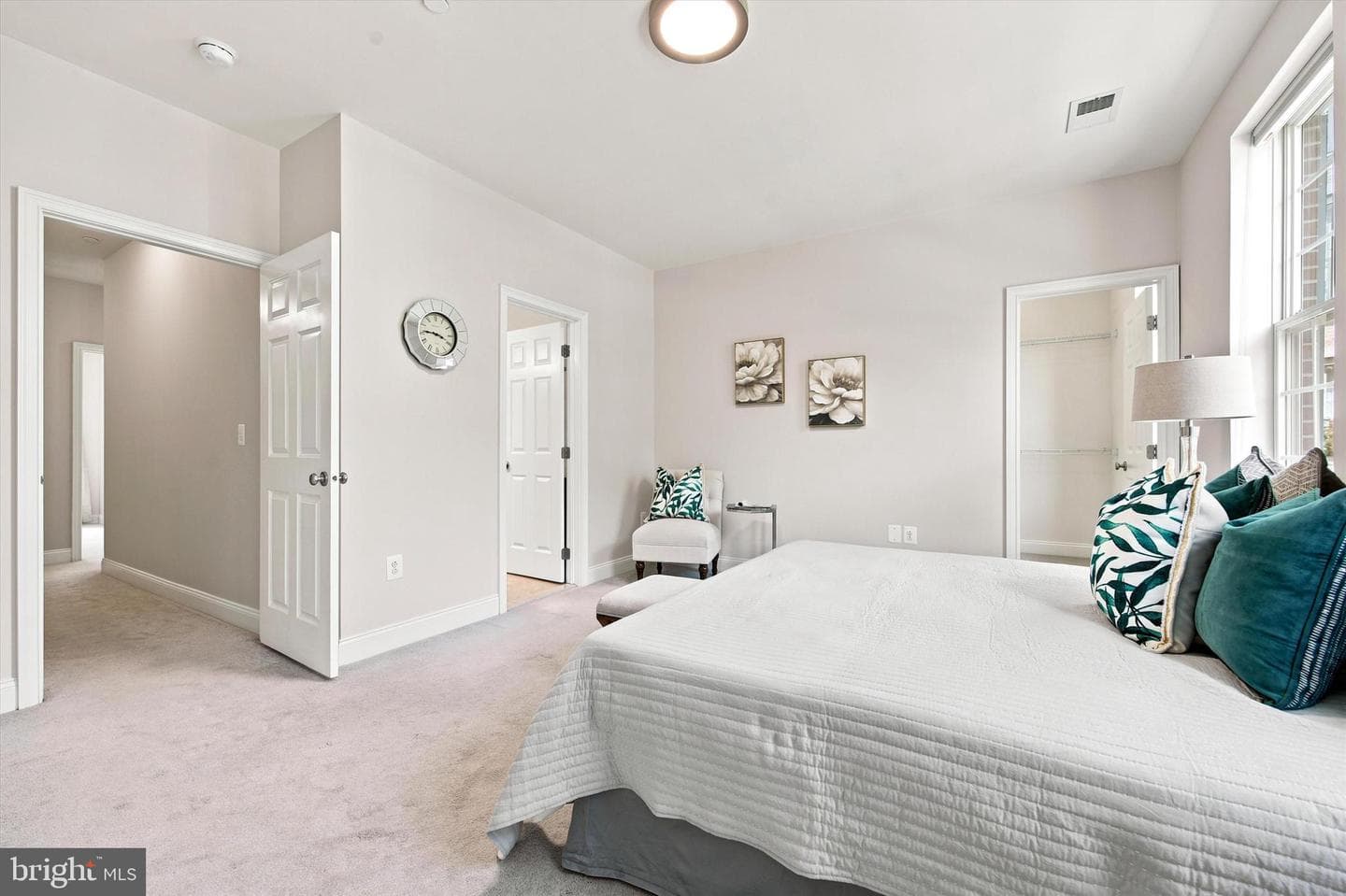 413 Regatta Drive photo 18