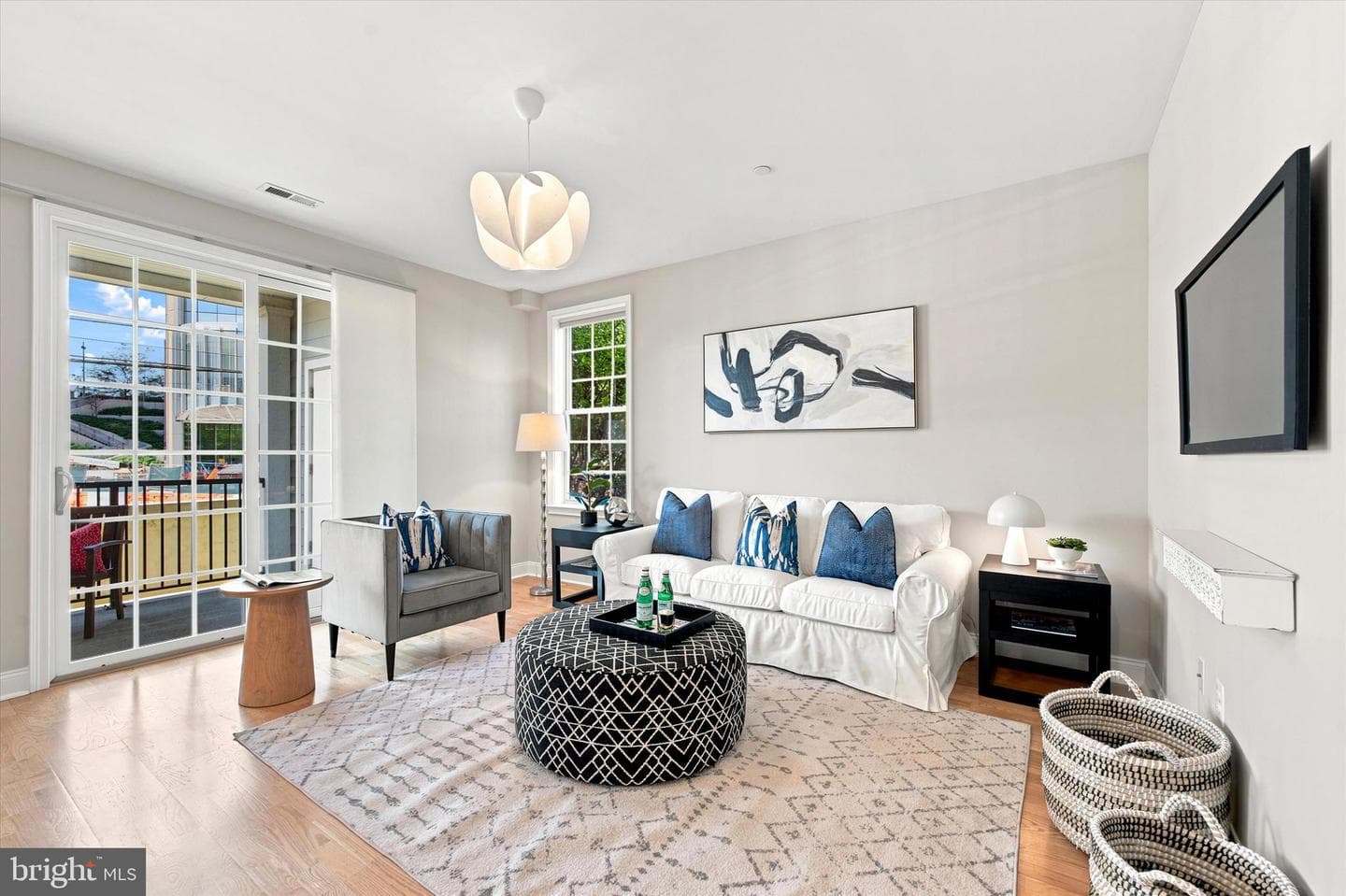 413 Regatta Drive photo 8