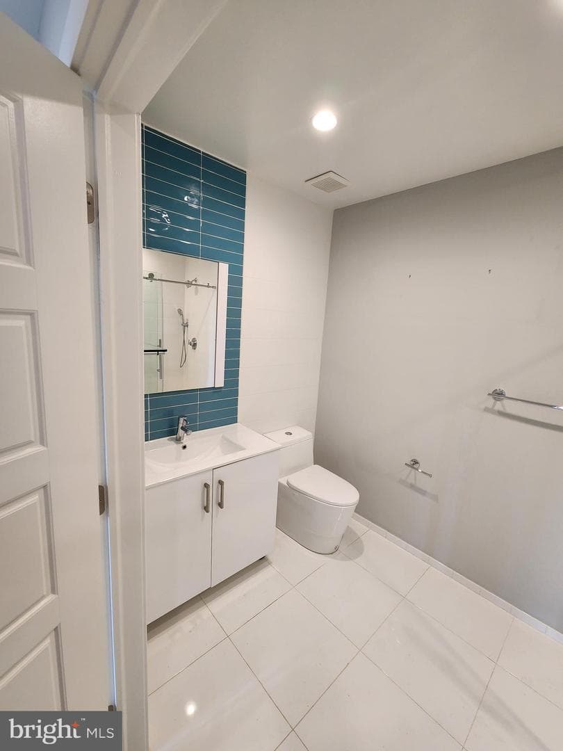 1405 Frankford Avenue #410 photo 27