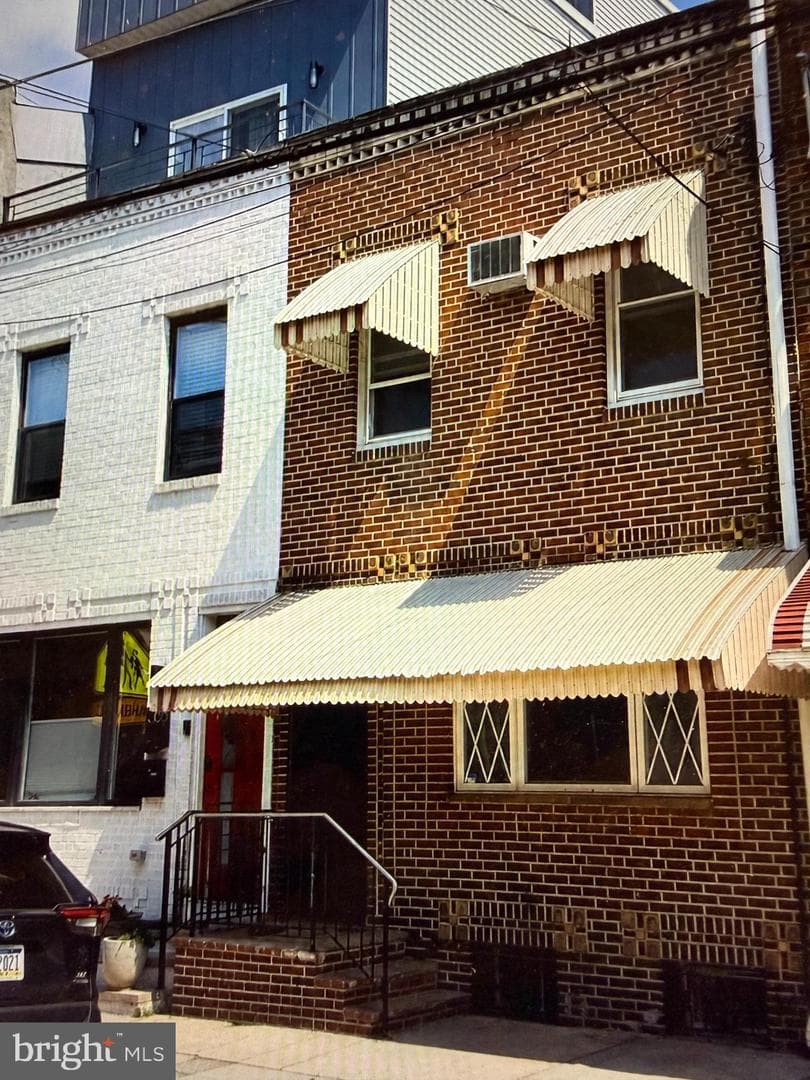 1033 Federal Street