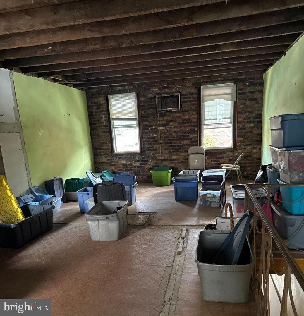 1033 Federal Street photo 2