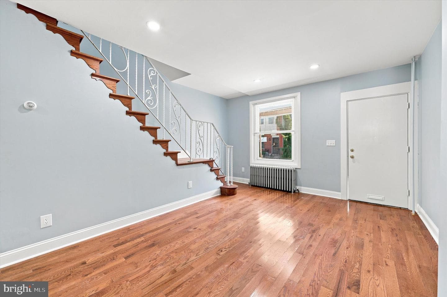 130 N Sickels Street photo 7