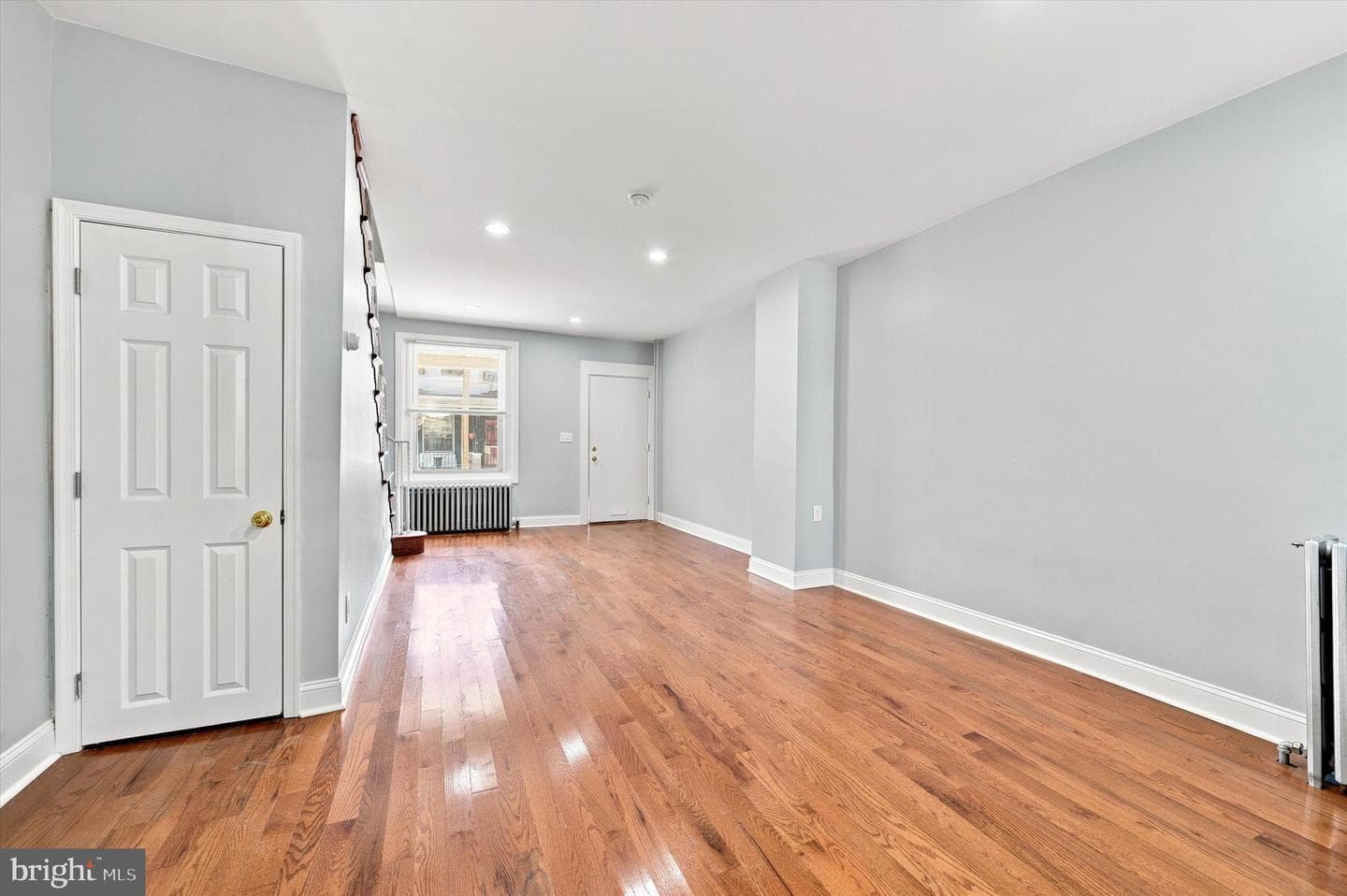 130 N Sickels Street photo 9
