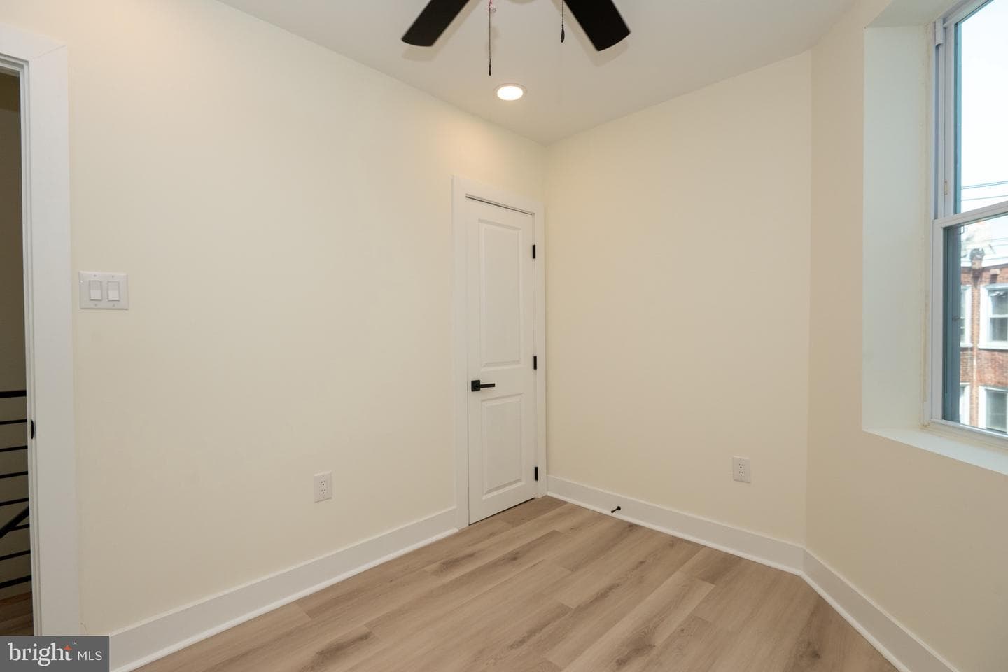 5751 Rodman Street photo 20