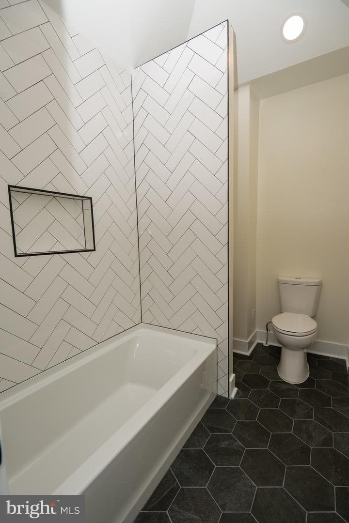5751 Rodman Street photo 23