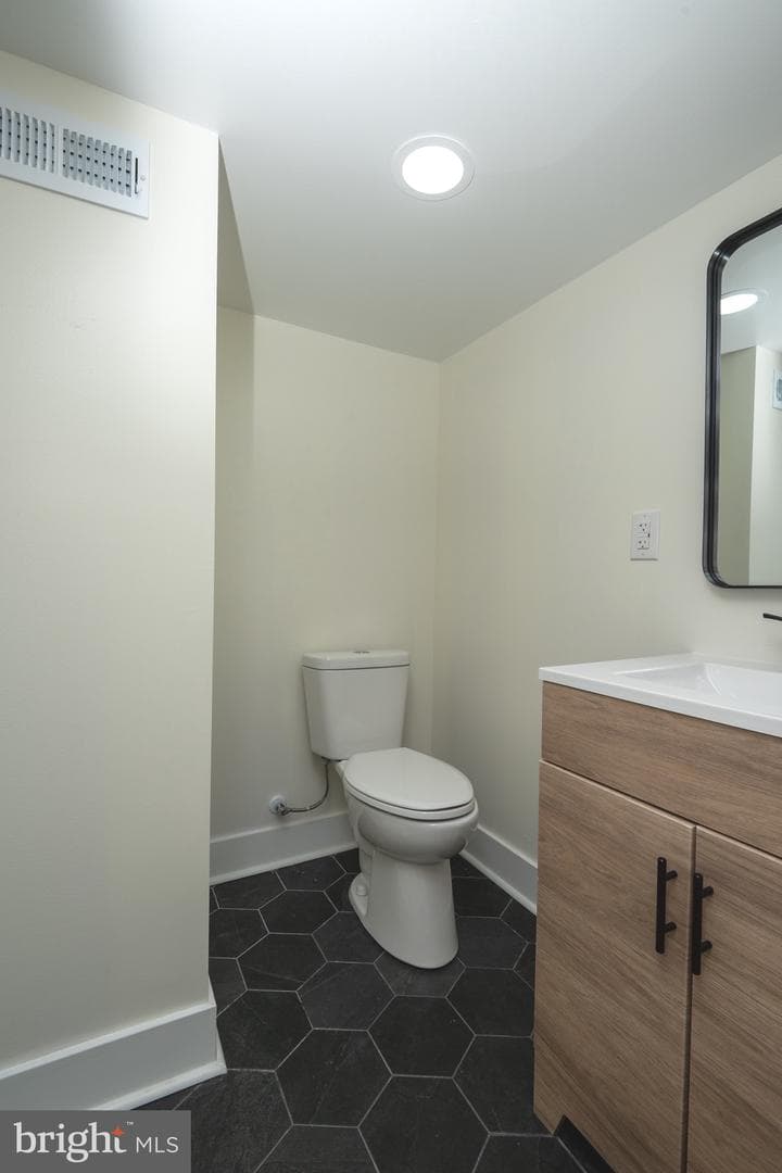 5751 Rodman Street photo 39