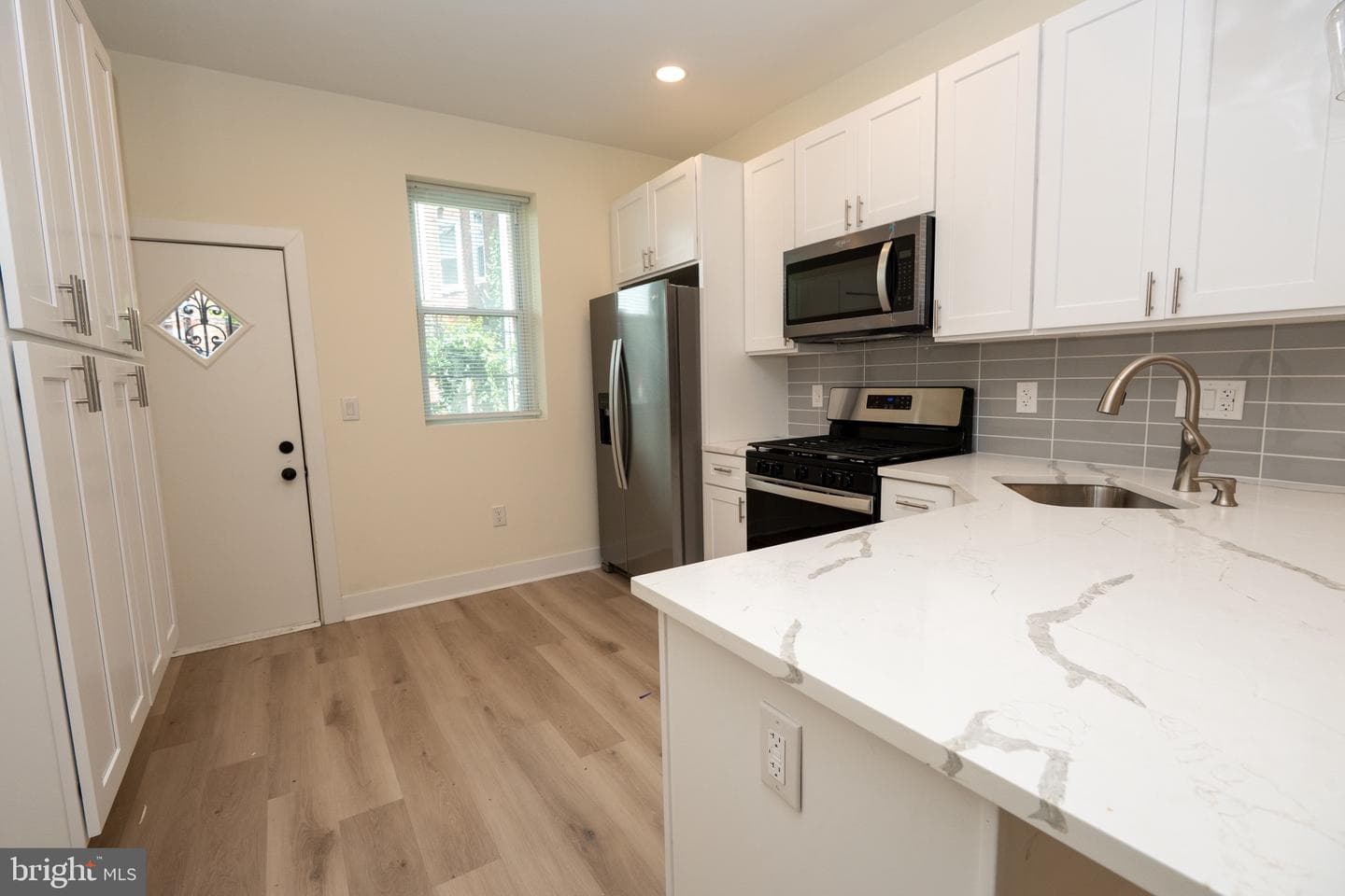 5751 Rodman Street photo 6