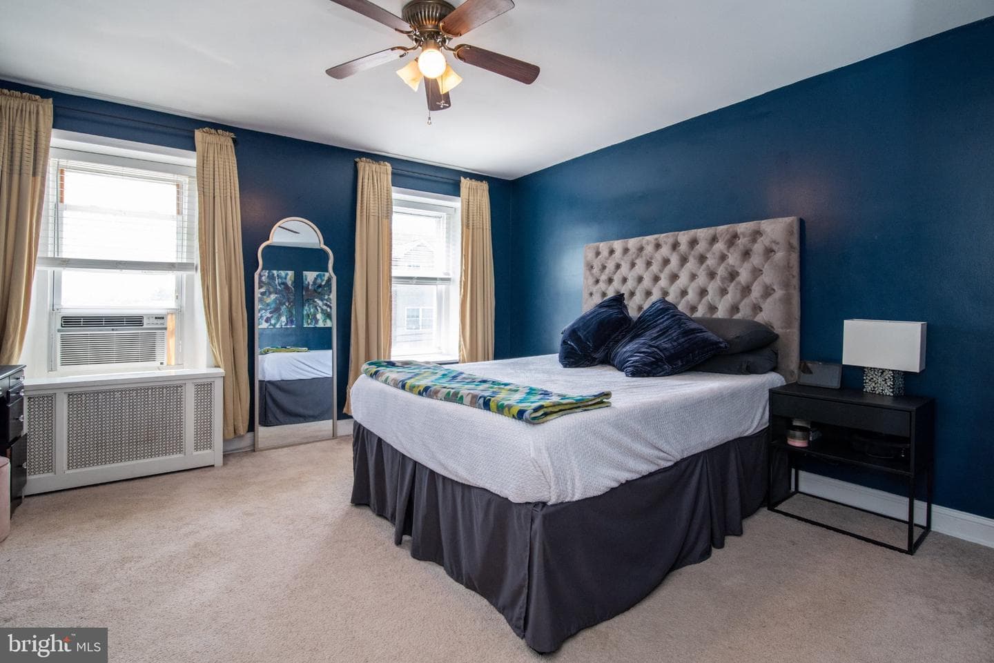 542 Dupont Street photo 11